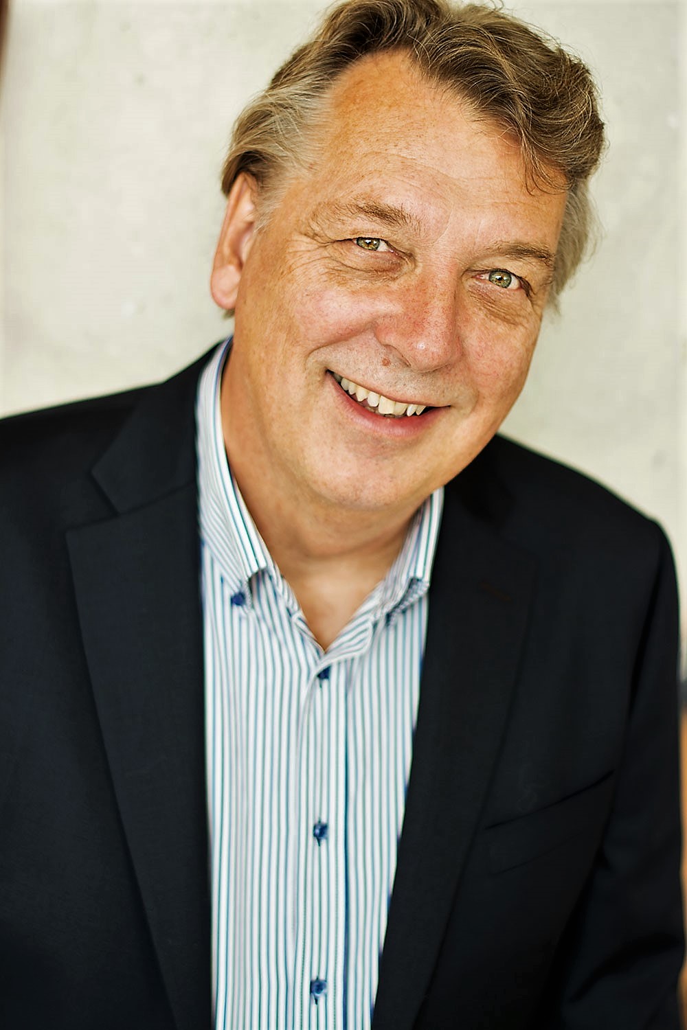 Porträtt Hans Roth